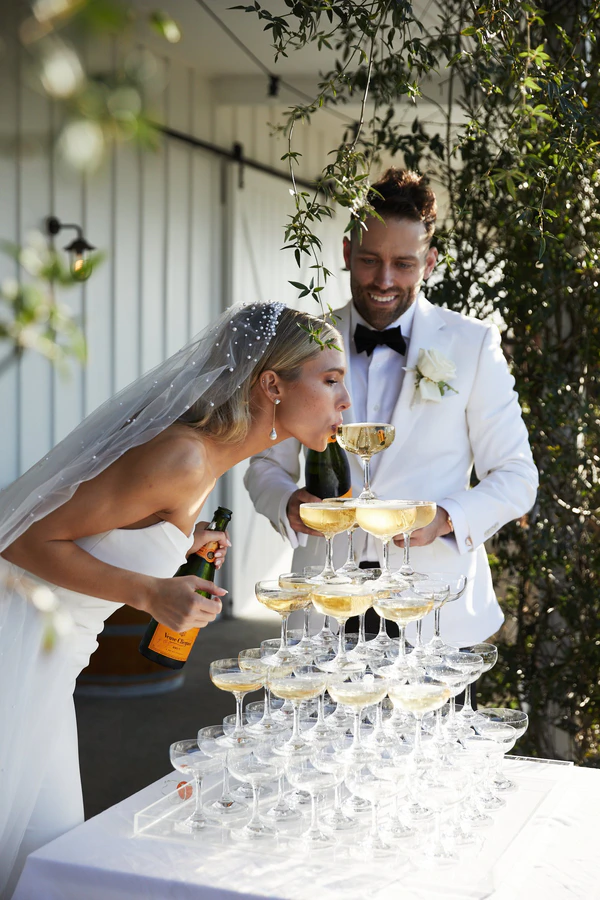 Lou Lou Memphis, wedding photographers in Melbourne, Australia — portfolio photo 3