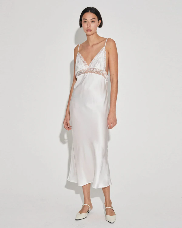 Perfect Morning Outfits for Brides Planning a Wedding in 2024