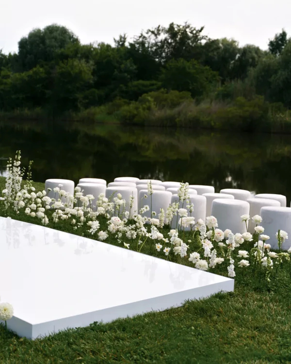 30 Fresh Ideas for Unique Aisle & Ceremony Seating
