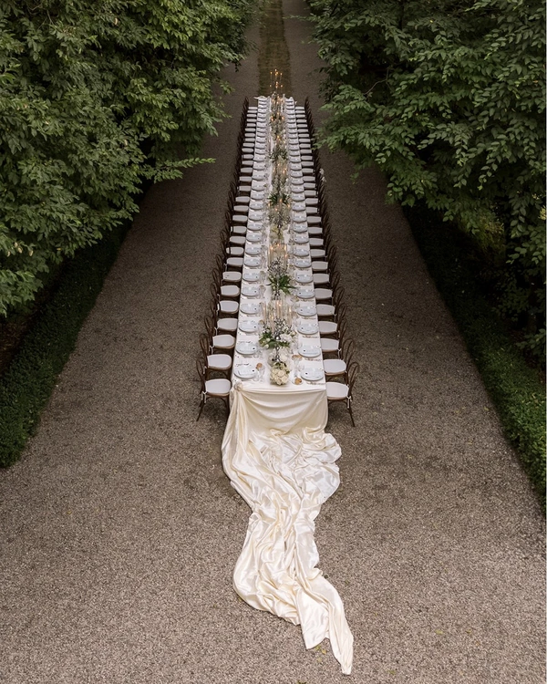 A Vintage-Infused Verona Wedding Dripping With Roses, Silk & Italian Romance — photo 2