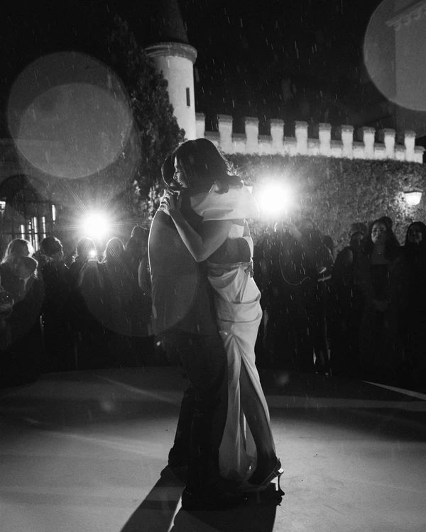 A Vibrant & Artistic Barcelona Wedding Amongst an Iconic Gaudi Masterpiece & Castle Garden