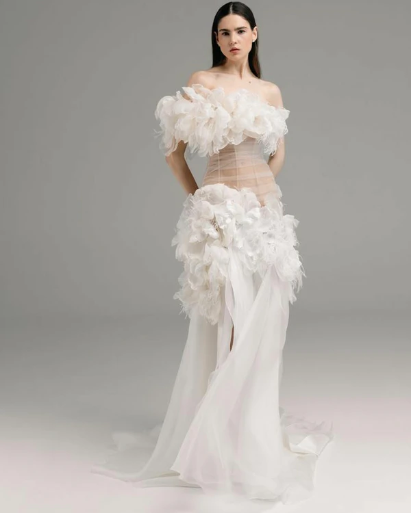 26 Modern Drop-Waist Bridal Dresses