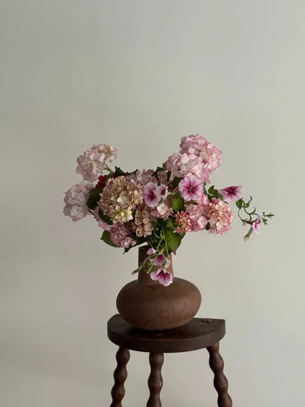 <a href="https://www.instagram.com/p/DYcO5vWGiMl/?img_index=4">Topiary</a>