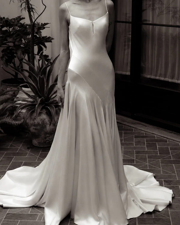 <a href="https://www.instagram.com/p/DaUmOsPE1QU/?hl=en&amp;img_index=1">WINK ATELIER Gown</a>, POA