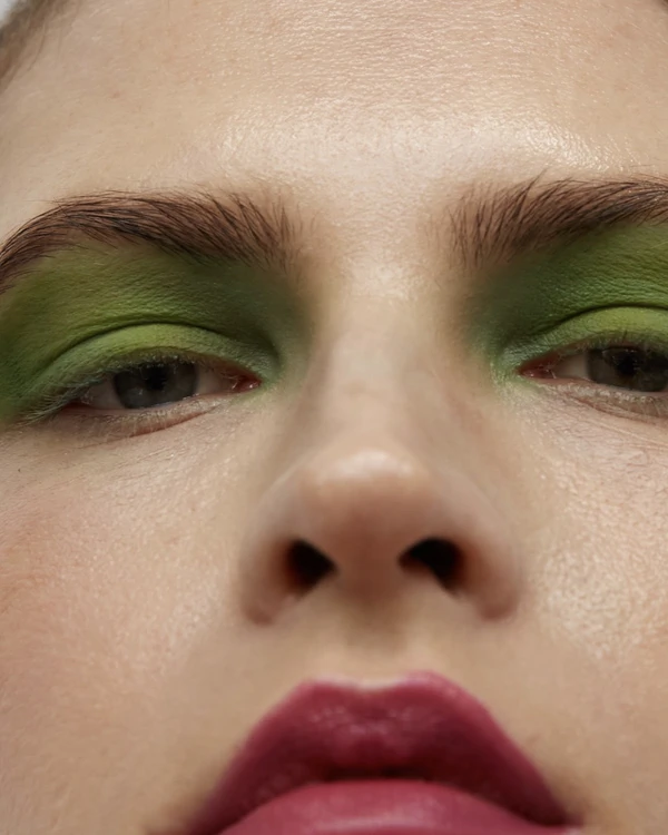 6 New Year’s Eve Makeup Looks to Try