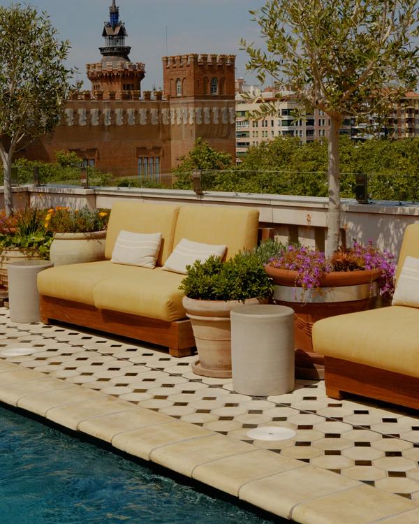 In Conversation: Hotel Borneta — photo 2