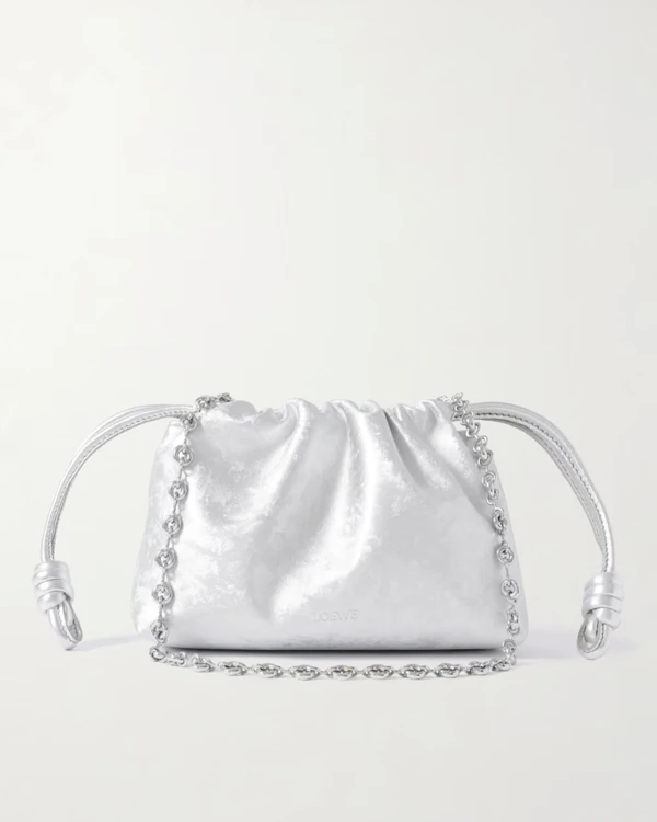 30 Chic Pouches for the Fashion Bride