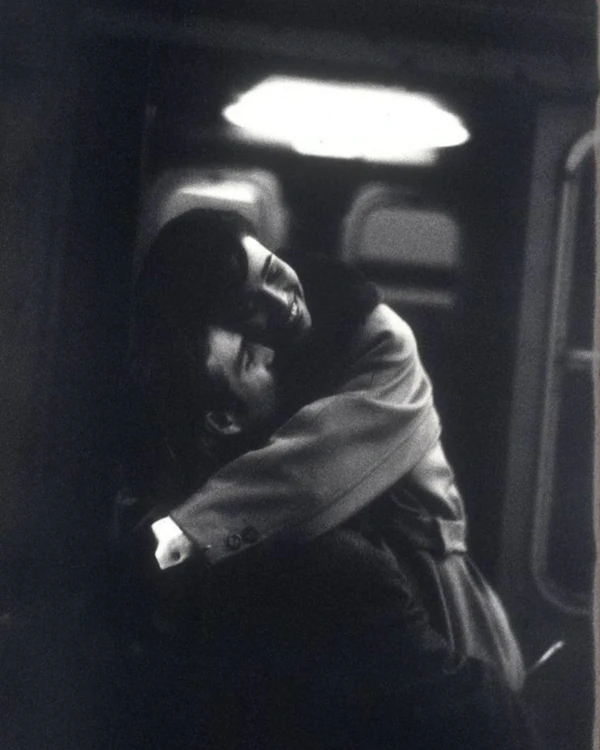 7 Tips for Sustaining a Long Distance Relationship