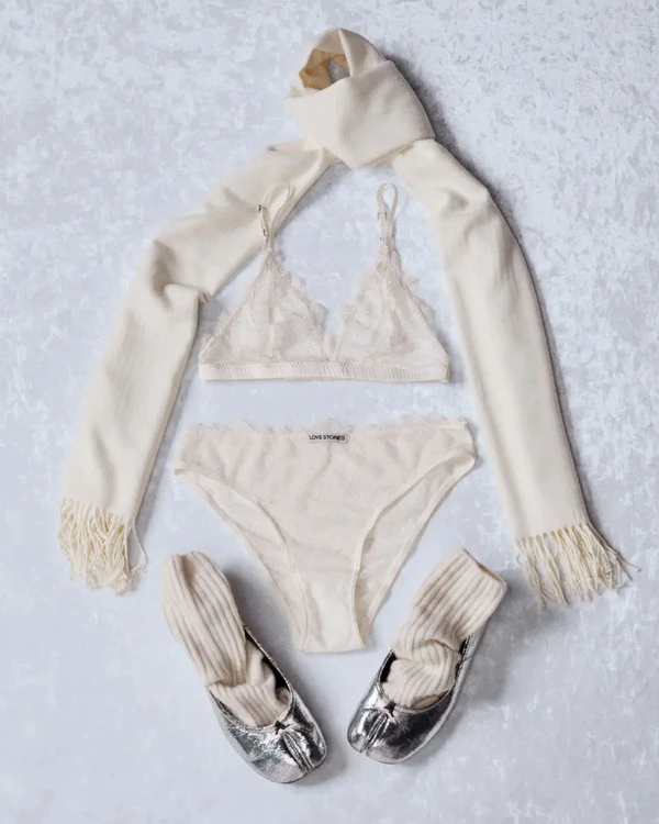 30 Chic White Lingerie Sets Perfect for Your Bridal Wardrobe — photo 2