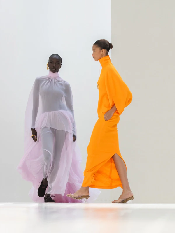 10 Defining Trends From the Spring/Summer 2027 Ready-to-Wear Runways — photo 1