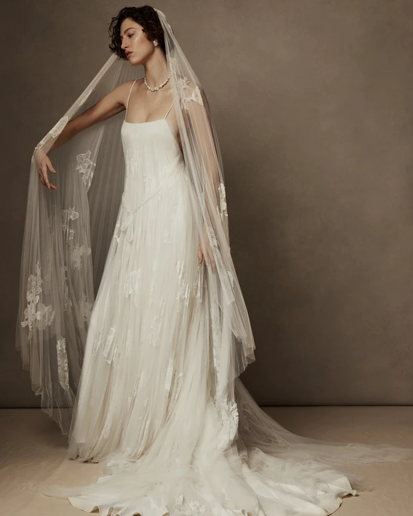 21 Maternity Dresses for Brides