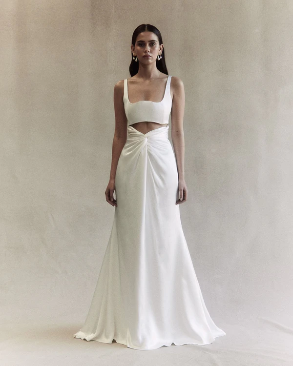 Wedding Dresses for Athletic Build