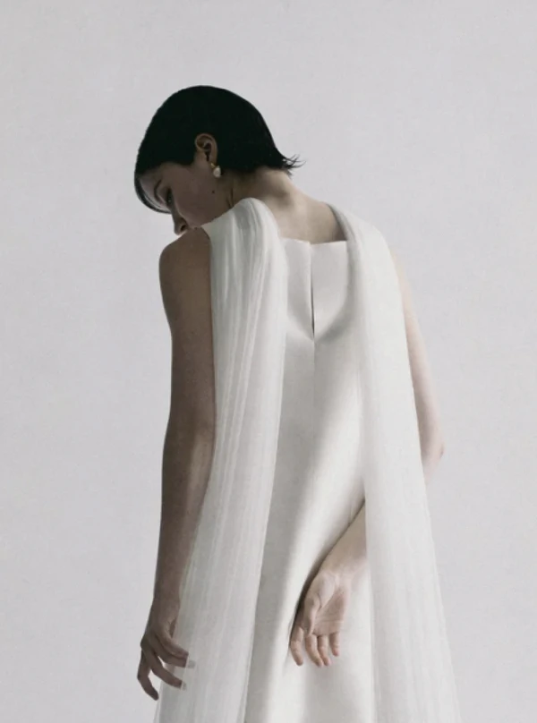 <a href="https://www.blanc-wear.com/accessories/lecharpe">BLANC WEAR Scarf,</a> POA