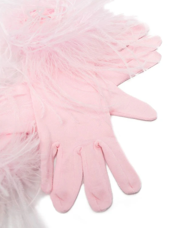 Gloves to Style Up Your Wedding Look: 10 Delicate Pairs