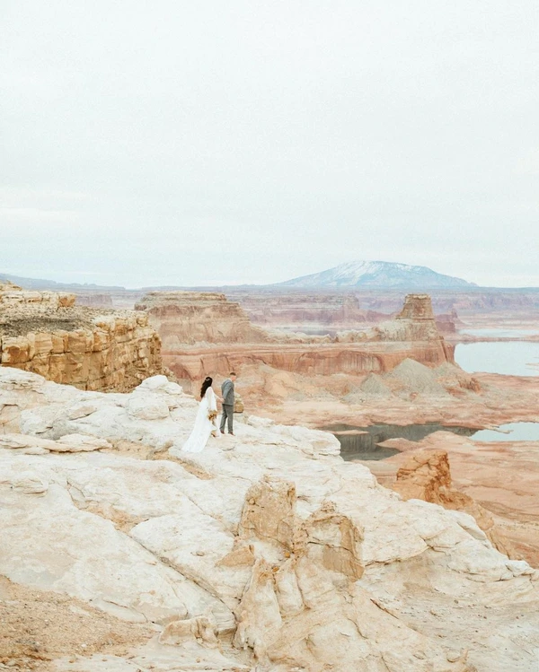 15 Best Wedding Photographers in America