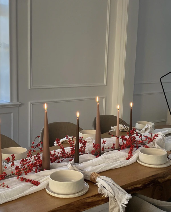 Making a Christmas Pajama Party: From Décor to Outfits