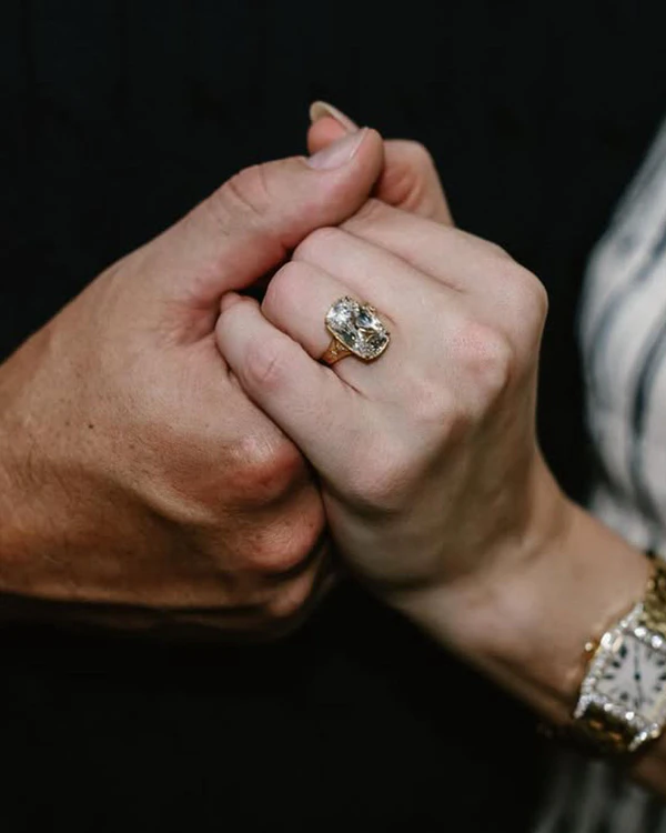 Taylor Swift and Travis Kelce Are Engaged! — photo 2