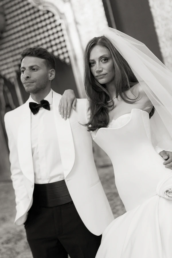 Desert Romance Meets Modern Minimalism at This Spectacular Pyramids of Giza Wedding