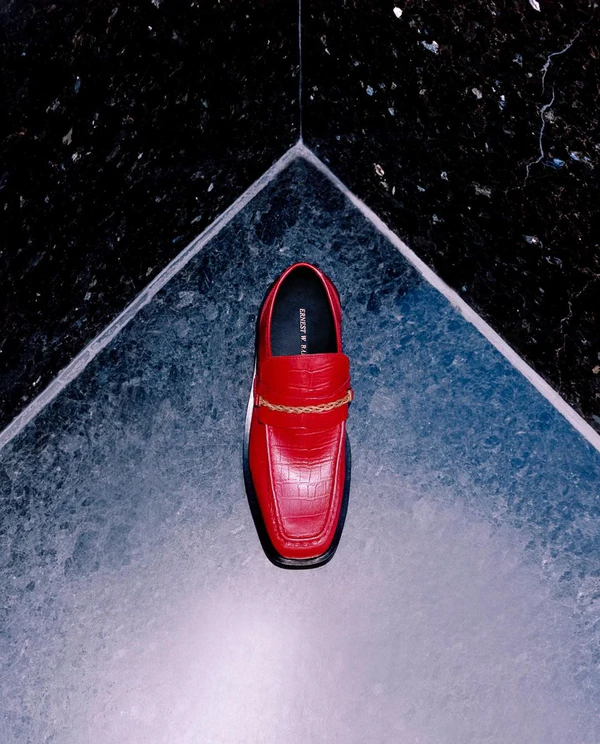 Walk the Aisle in Style: Trendy Loafers for Grooms — photo 2