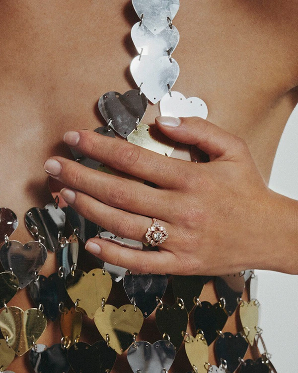 50 Iconic Vintage Engagement Ring Styles & Cuts