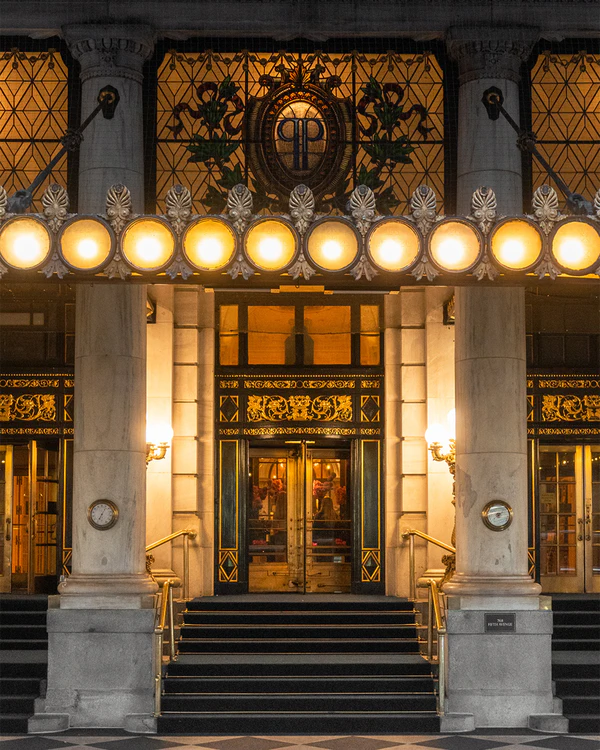 <a href="https://www.instagram.com/theplazahotel/p/DKDRtJyMYeY/">The Plaza Hotel</a>