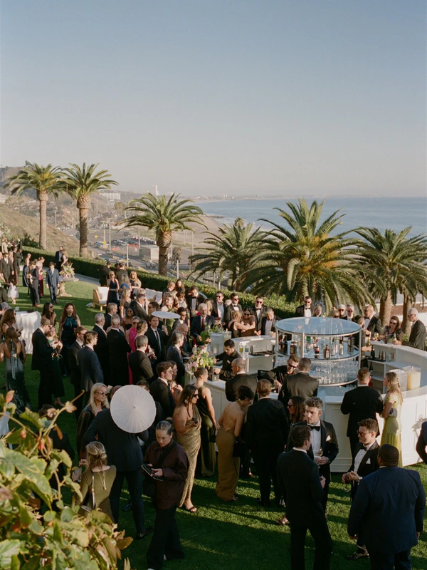 <a href="https://www.instagram.com/p/DXKPDbUFMEN/?img_index=18">Alison Rose Events</a>, Photography: <a href="https://www.instagram.com/zachanddune/">Zach & Dune</a>