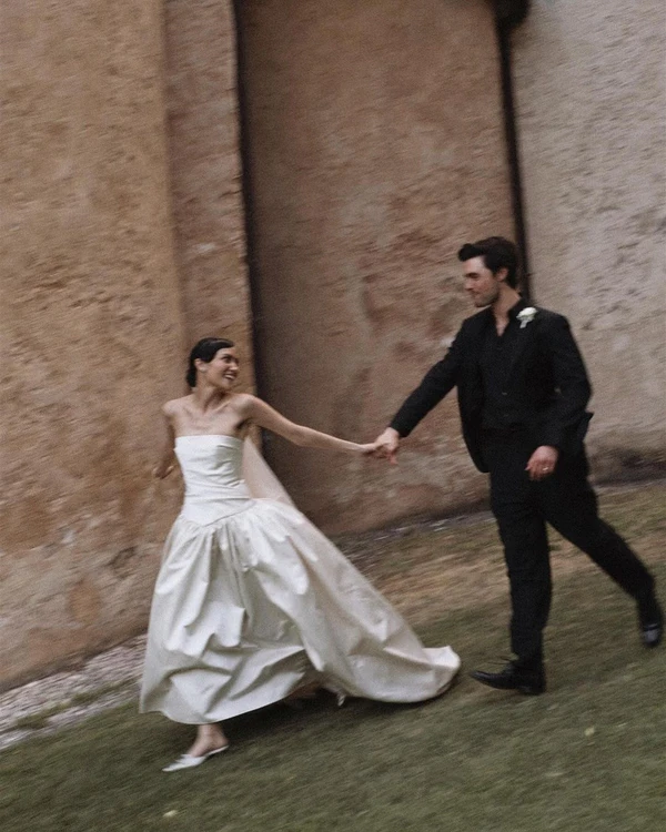 20-Step Guide to Planning a Wedding — photo 1
