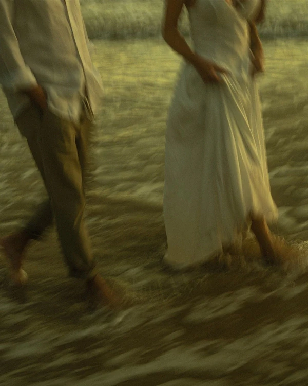 Photography: <a href="https://www.instagram.com/p/DAMVGdzTij5/?img_index=3">Misa Films</a>