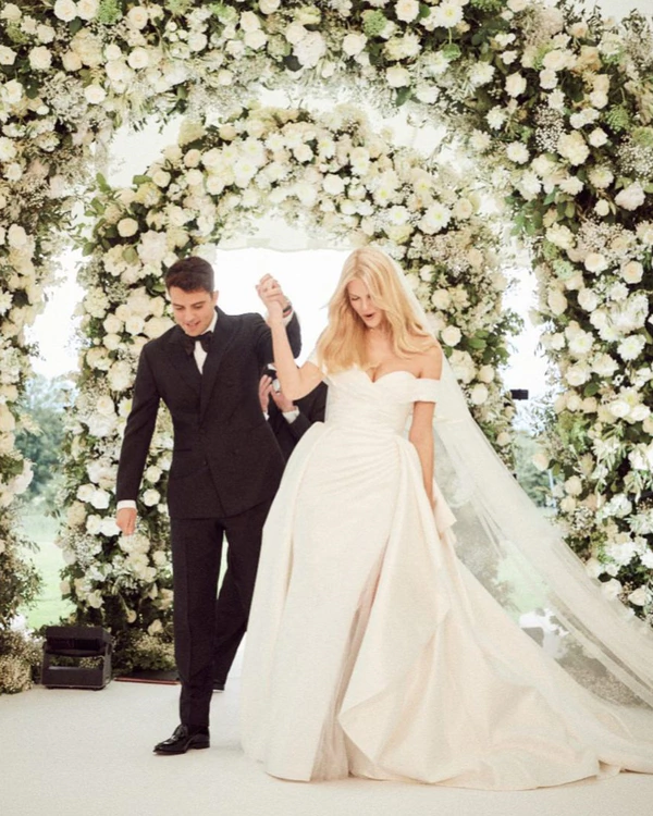 Influencer Couples: Inspirational Weddings of 2022