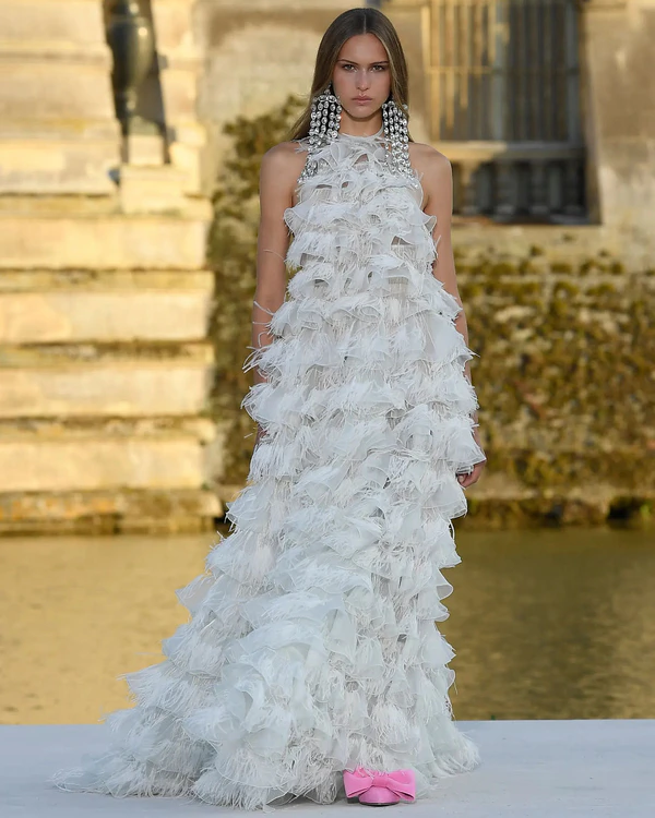 Paris Haute Couture Fashion Week F/W 2023: 40 Looks to Inspire the Modern Bride