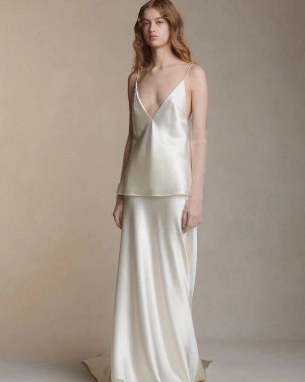The Best Bridal Accessories for Every Wedding Dress Neckline