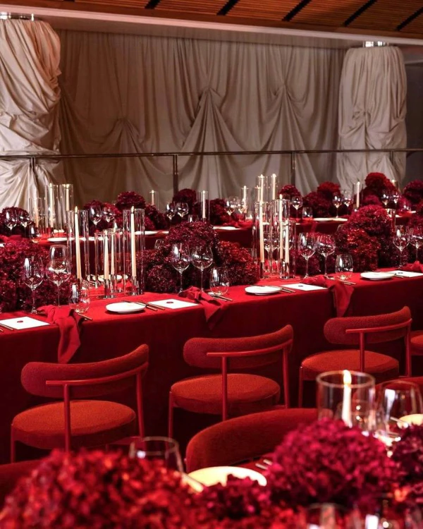 40 Tablescape Ideas for A Winter Wedding