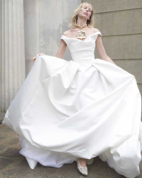 The Chicest Trends from the Fall '25 Bridal Collections