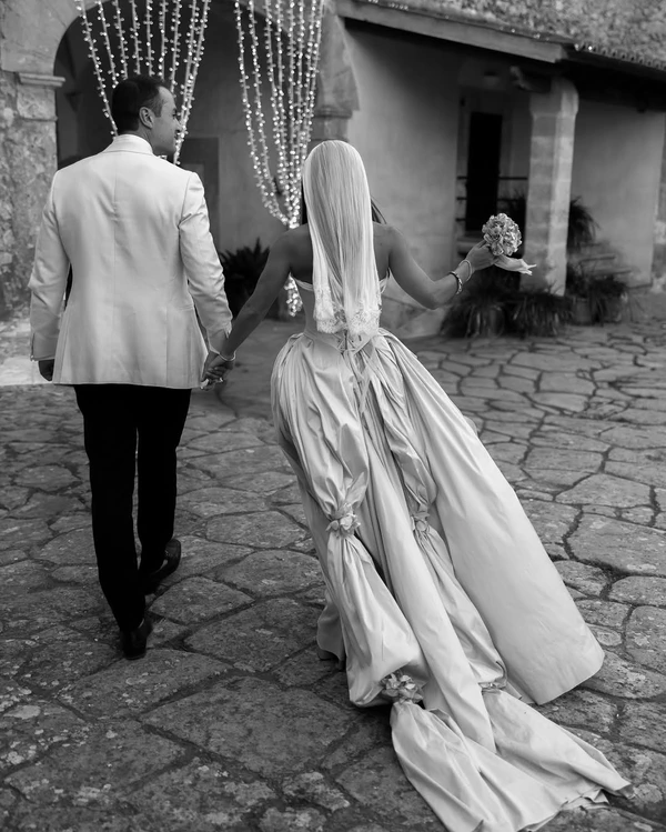 What to Look for in a Destination Wedding Photographer—Beyond their Portfolio