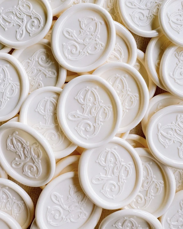 40 Wax Seal Wedding Stationery Ideas