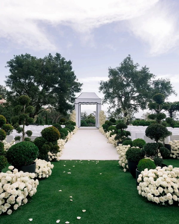 Hailee Steinfeld and Josh Allen Tie the Knot in a Stunning Santa Barbara Wedding