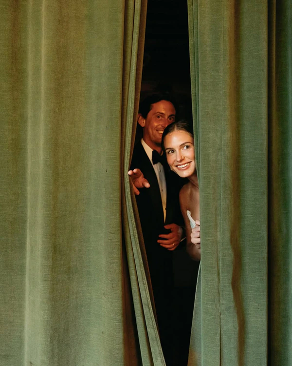 35 Must-Know Tips from Top Wedding Photographers