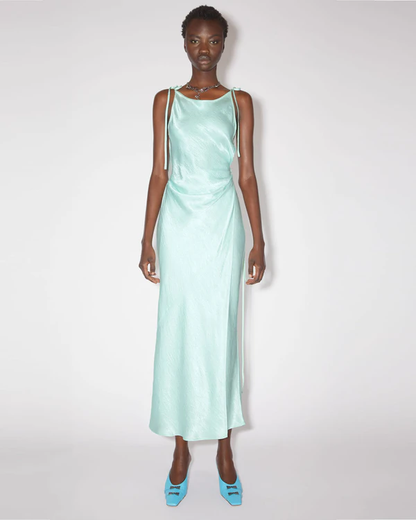 Bridesmaid Dresses for a Beach Wedding