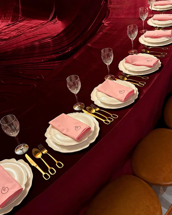 30 Christmas Tablescape Ideas for this Festive Season