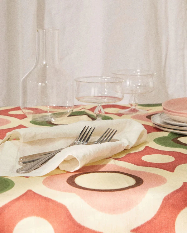 The Perfect Gift: 18 Stylish Home Decor Items