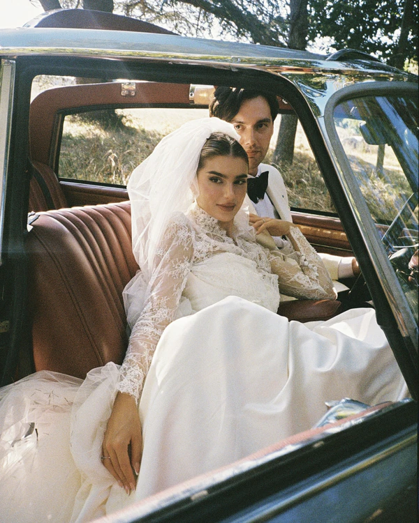 An Old-World Elegant Wedding at an 18th-Century French Château — photo 1