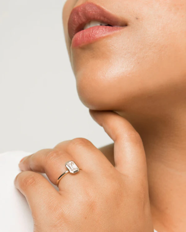 A Guide to the Chicest Engagement Ring Styles & Cuts
