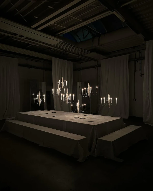 40 Tablescape Ideas for A Winter Wedding