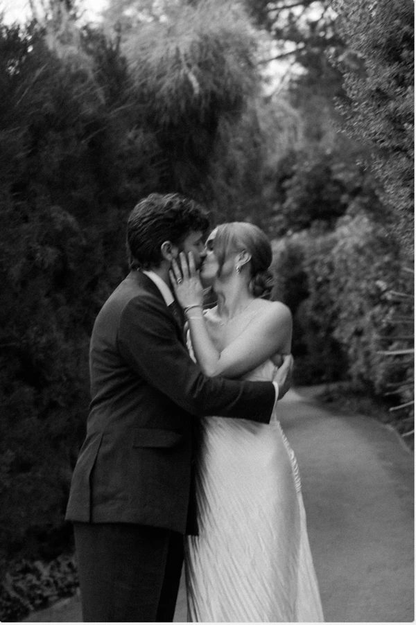 Kaela Leone, wedding photographers in Canada — portfolio photo 1