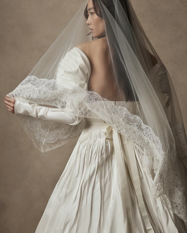 6 Ideas of Unusual Veils for Bridal Look
