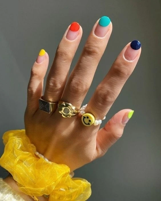26 French Manicure Ideas You Will Want to Try This Summer