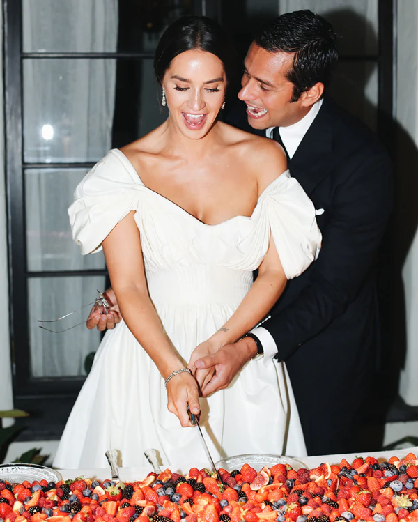Trendy Wedding Cakes 2022