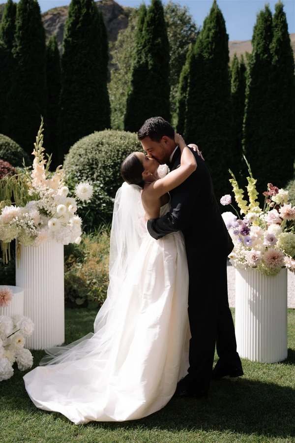 A Timeless Garden Soirée in New Zealand