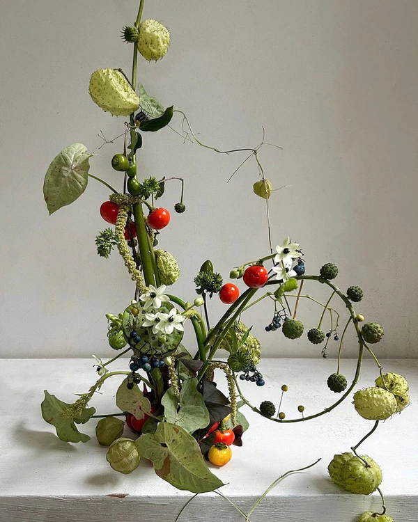 Trend: Artistic Arrangements