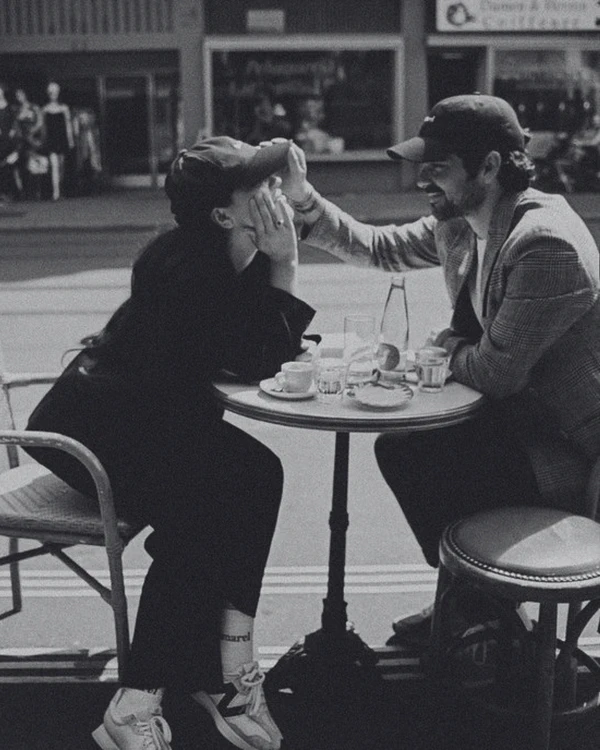 Why & When to Consider Couples Therapy?
